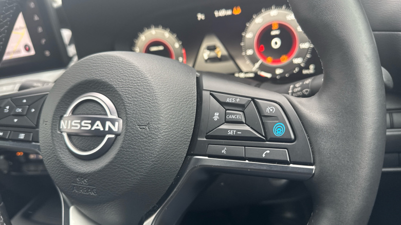 Nissan Juke 1.0 DiG-T Tekna 5dr Petrol Hatchback